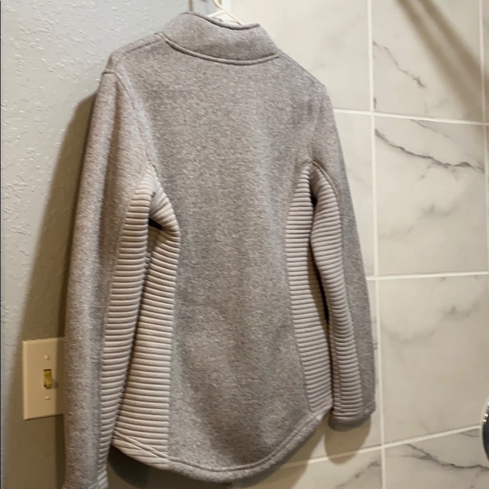 Zip up pullover - Picture 7 of 7